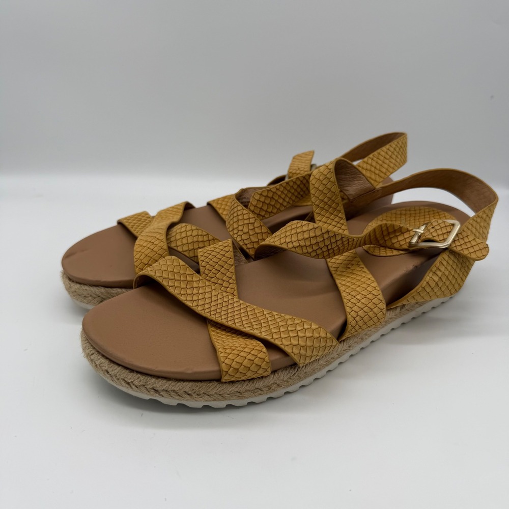 Sofft Beechwood Mustard Yellow Snakeskin Leather Flatform‎ Espadrille Sandals 9M